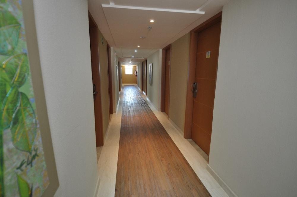 Mont Blanc Suites Duque De Caxias Exterior photo
