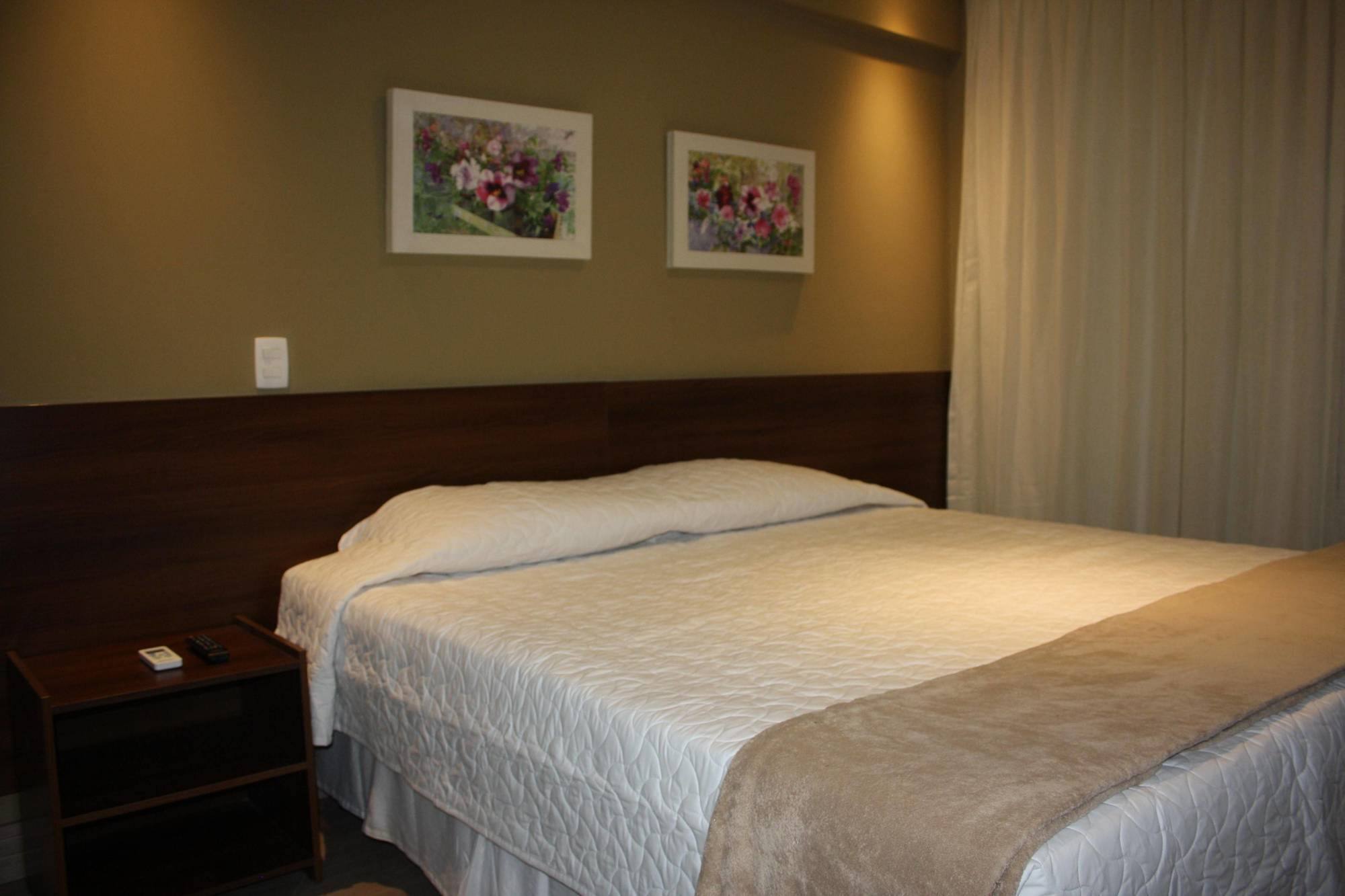 Mont Blanc Suites Duque De Caxias Exterior photo